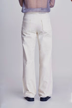 Load image into Gallery viewer, WHITE TROUSER