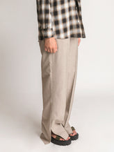 Load image into Gallery viewer, Slit trouser