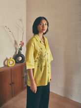 Load image into Gallery viewer, Shikaari Shirt | unisex